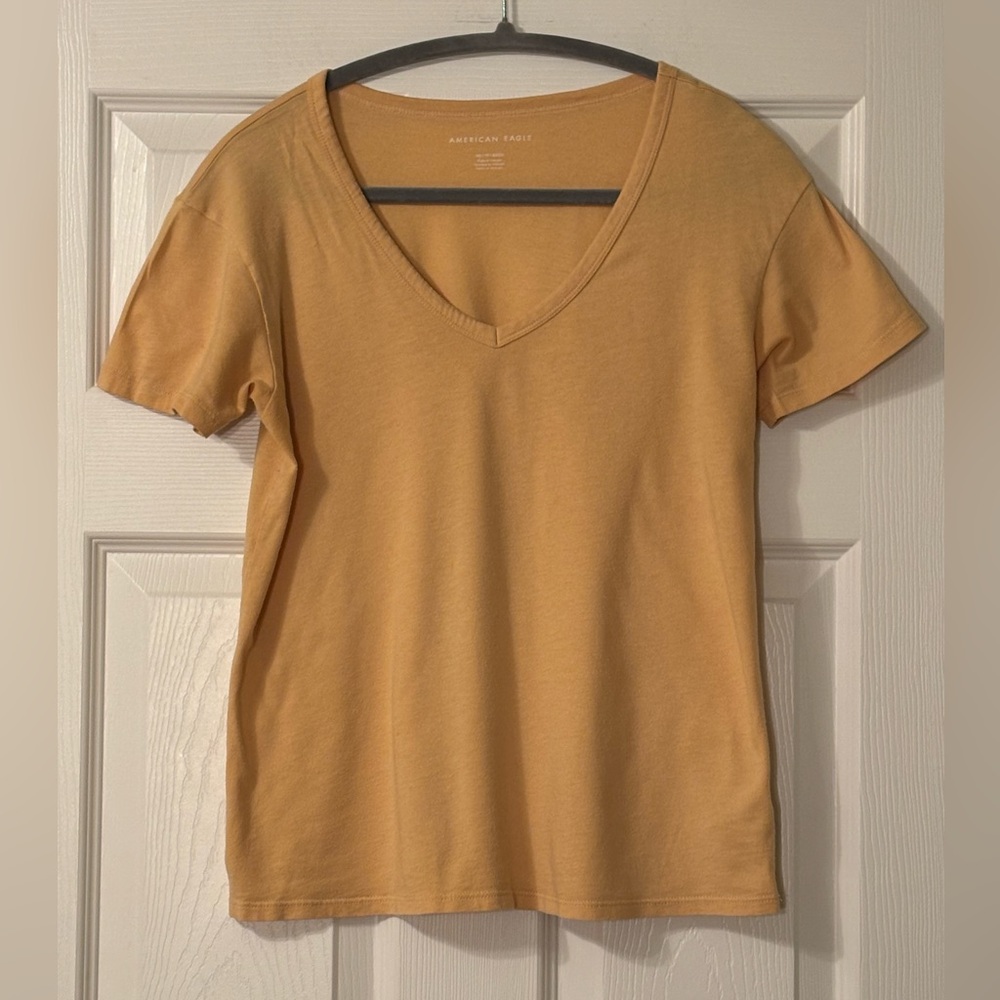 American Eagle Yellow V-neck Tee Shirt Size XS